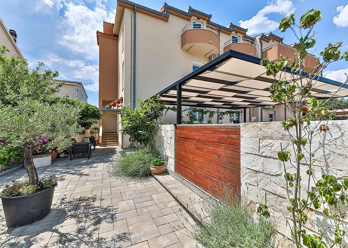 Apartmani Ana