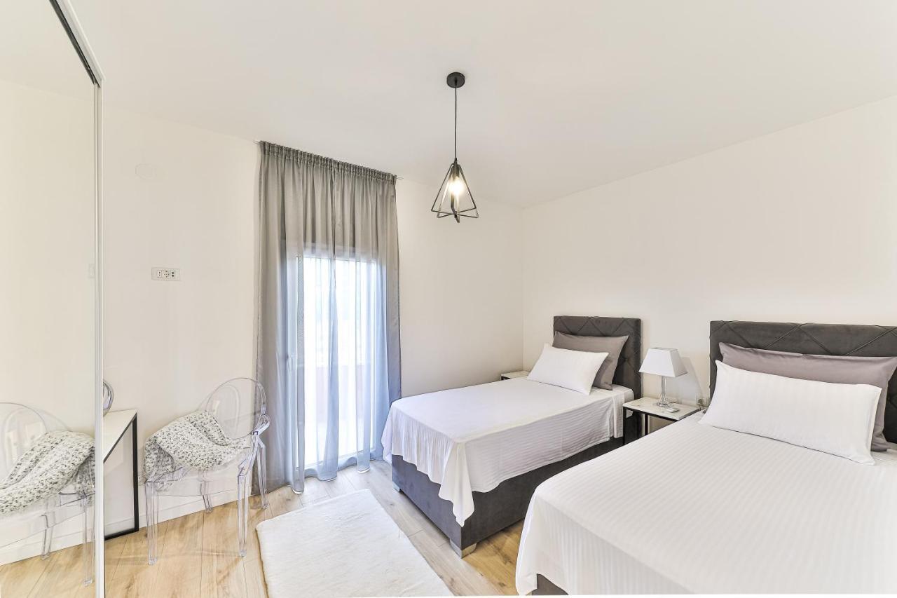 Apartment Ana