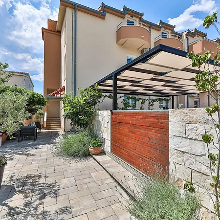 Apartmani Ana Kaštela Exterior foto